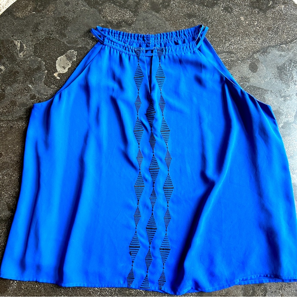 Apt.9 Embroidered Tank Top - Size XL